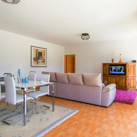 Deville Luxury Retreat Caminha