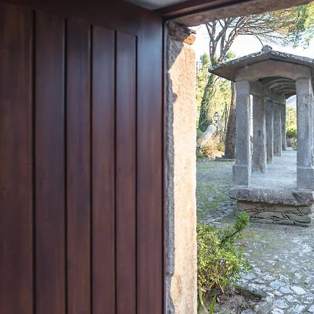 Lantställe Deville Luxury Retreat