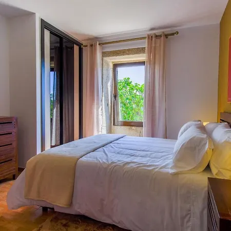 Deville Luxury Retreat *