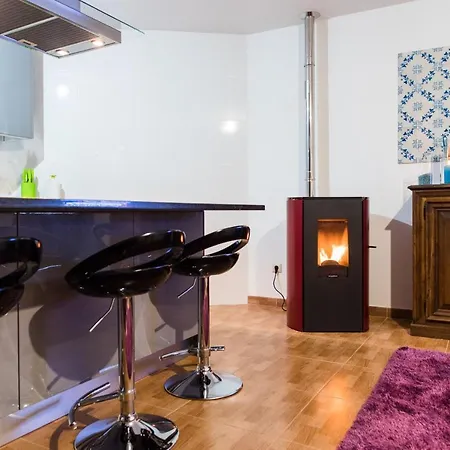 Deville Luxury Retreat Lantställe