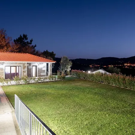 Deville Luxury Retreat *