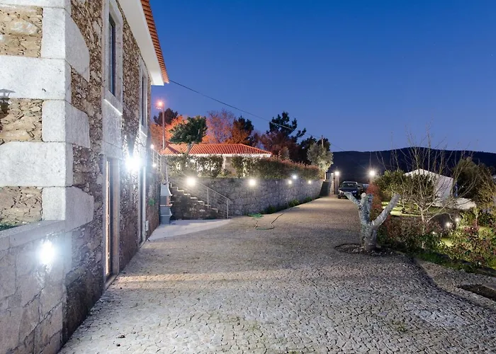 Deville Luxury Retreat *